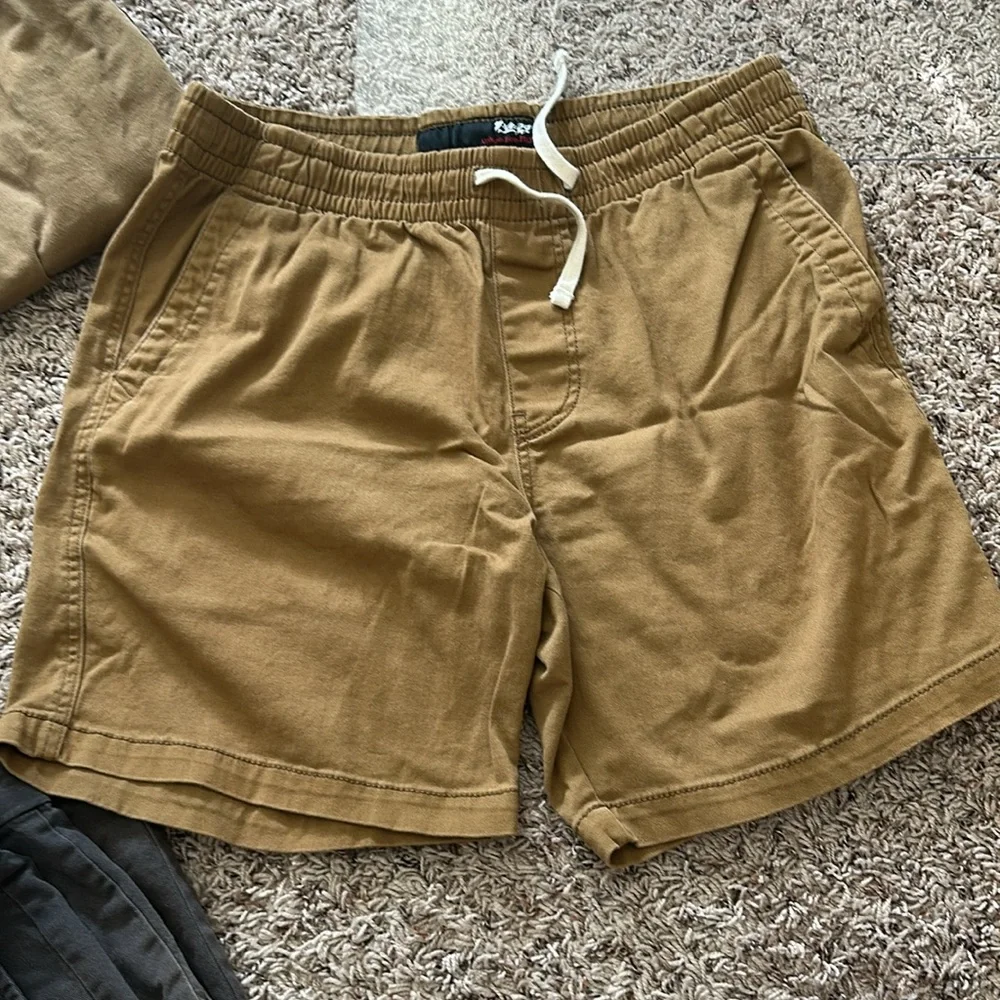 Lot of 3 Men's Gray Casual Shorts size 33 - Picture 4 of 8